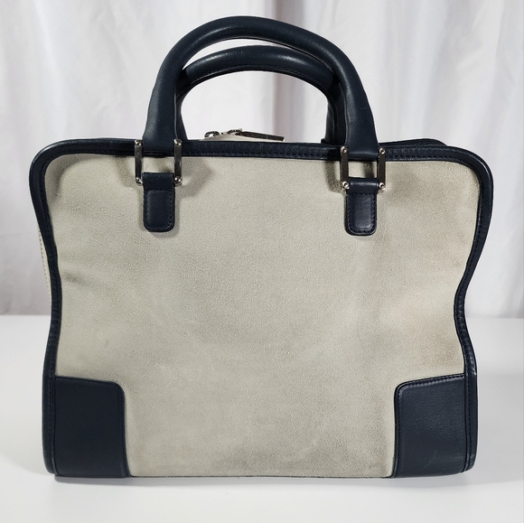 Loewe Amazona handbag. Suede. - Picture 2 of 14